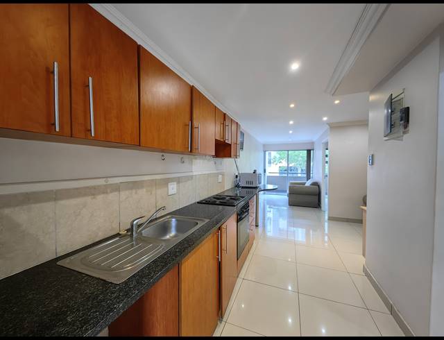 2 BEDROOM APARTMENT FOR SALE IN UMHLANGA RIDGE